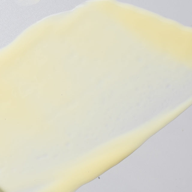Define Age-Defying Treatment with Hydroxy Acids & Retinol 45g